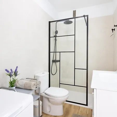 Seguro El Sol En Playa De La Arena