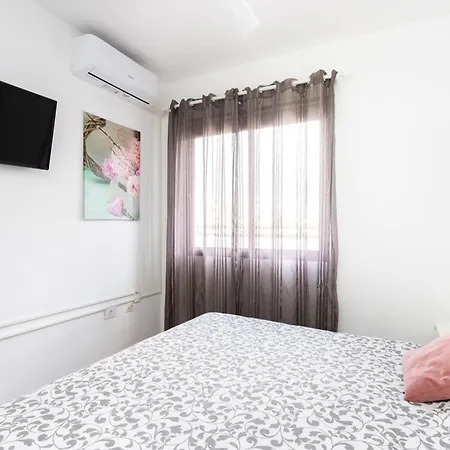 Apartman Seguro El Sol En Playa De La Arena