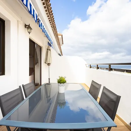 Seguro El Sol En Playa De La Arena