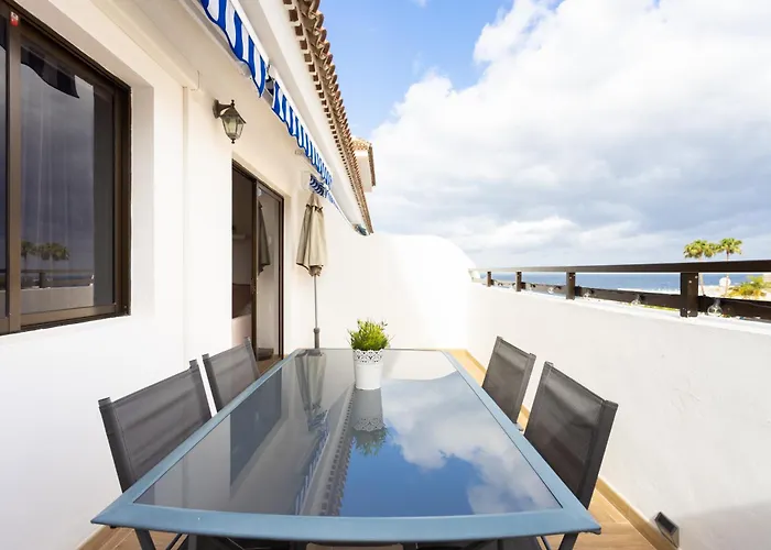 Seguro El Sol En Playa De La Arena